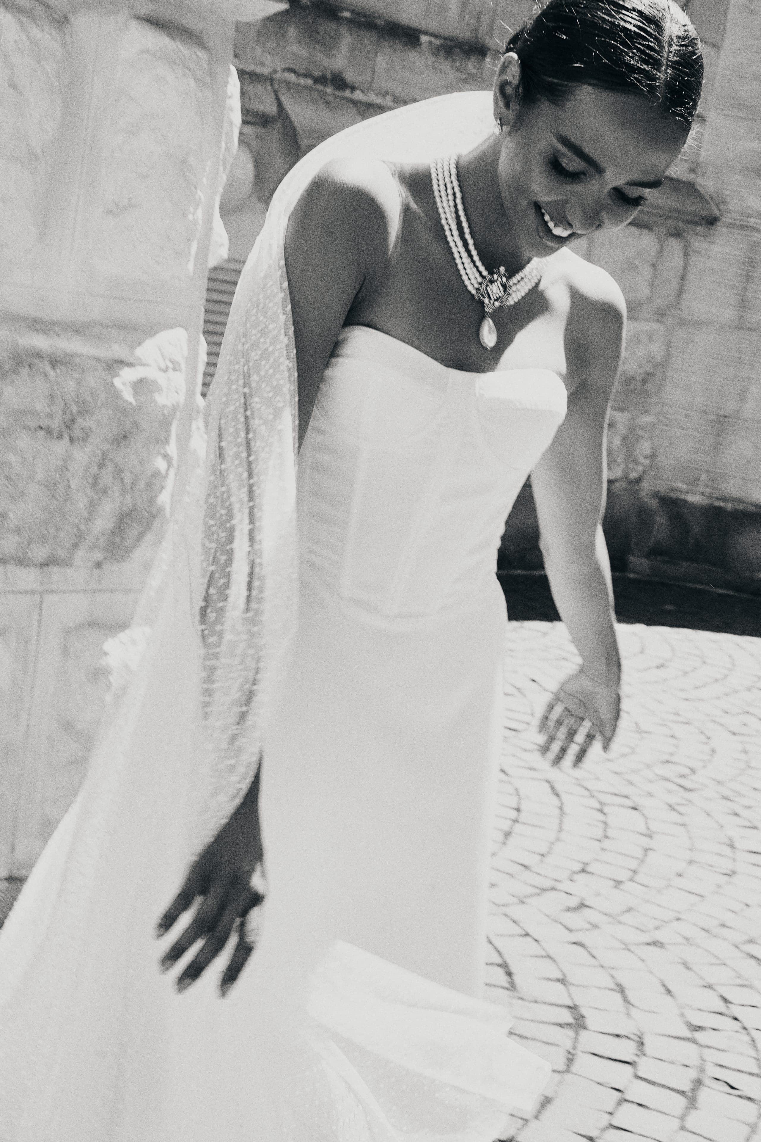 Bridal portrait in Amsterdam